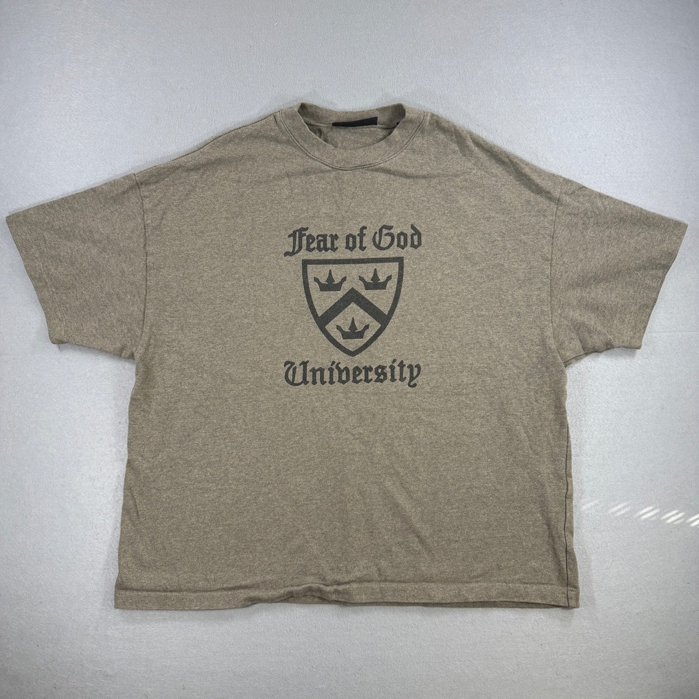 Fear of God Essentials University T-Shirt Men Medium Brown Crest Boxy Heavy Crew